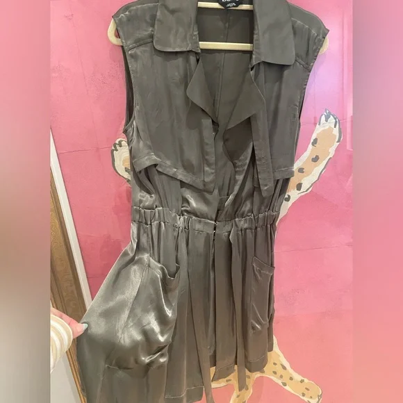 BeBe silky vest/dress/trench - Picture 4 of 15